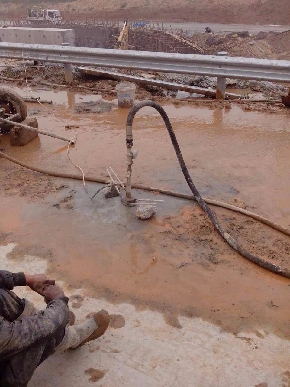 孝昌路基压密注浆